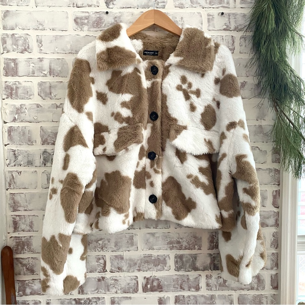 Cow Print Button Up Teddy Jacket • 18(3XL) • Brown Tan Cream